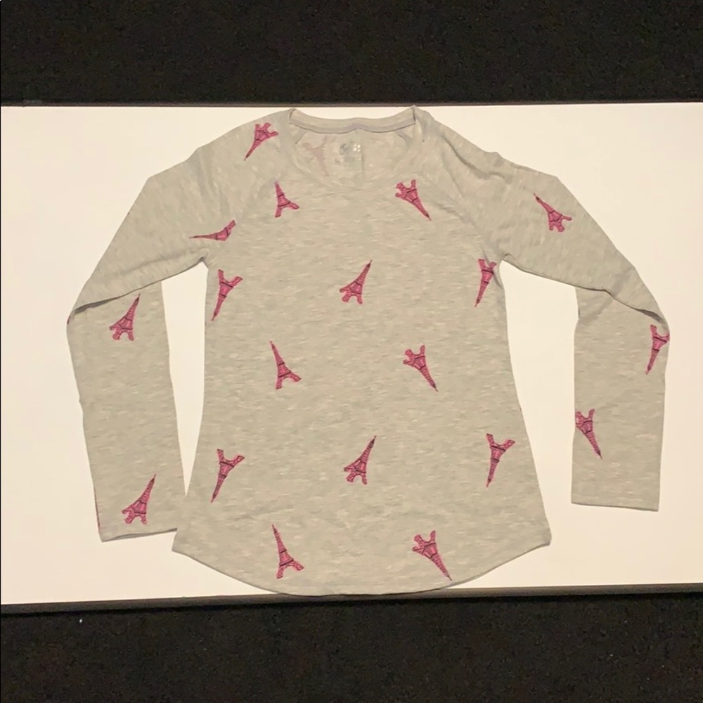 Gray long sleeve tee with pink Eiffel Tower design